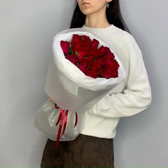 Букет из 21 красной розы Кения