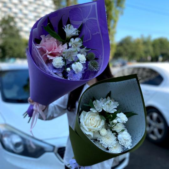 Букеты в упаковке "Кулёк" 3